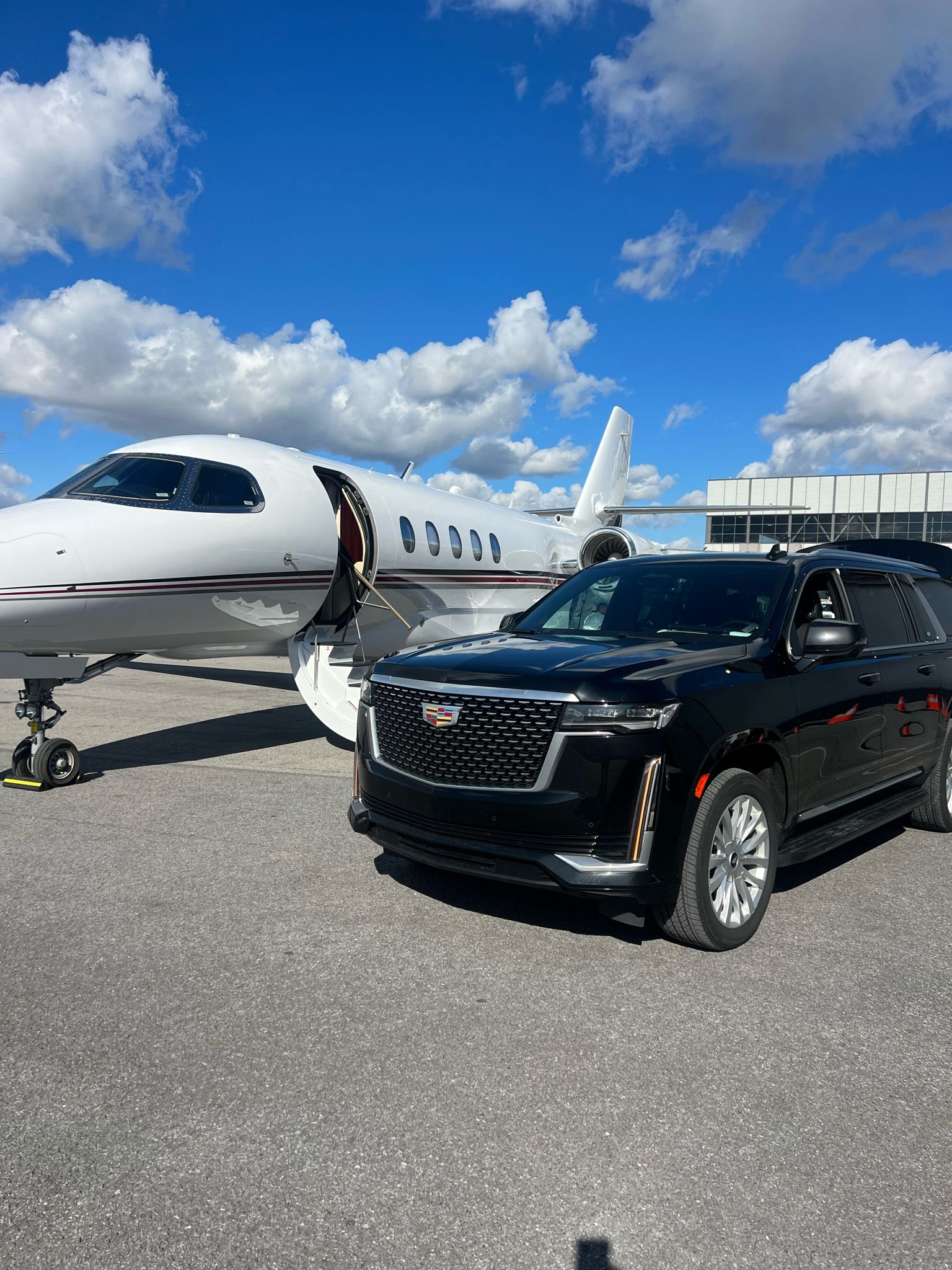 Stretch Limousine - Wedding limousine packages with luxury interior